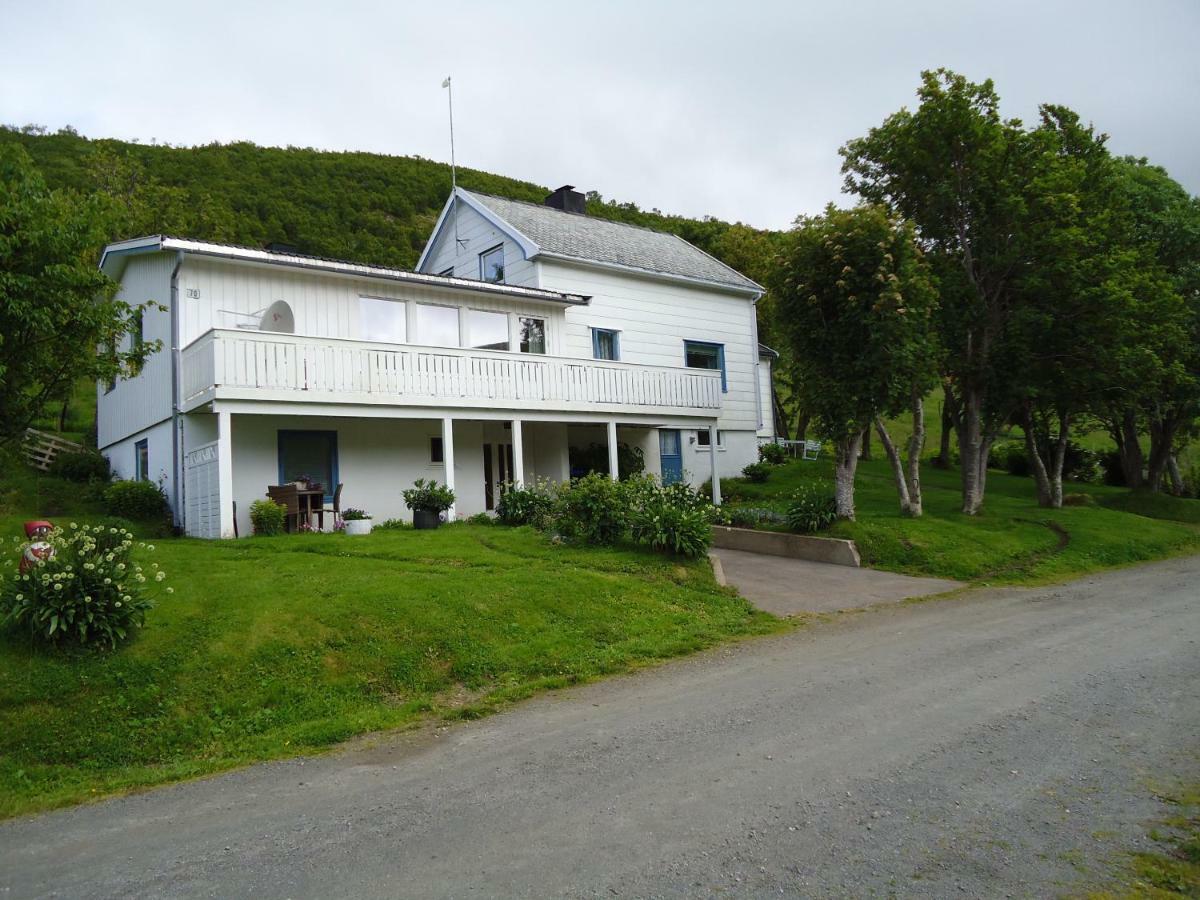 Peaceful Farm Apartment Bostad Bagian luar foto